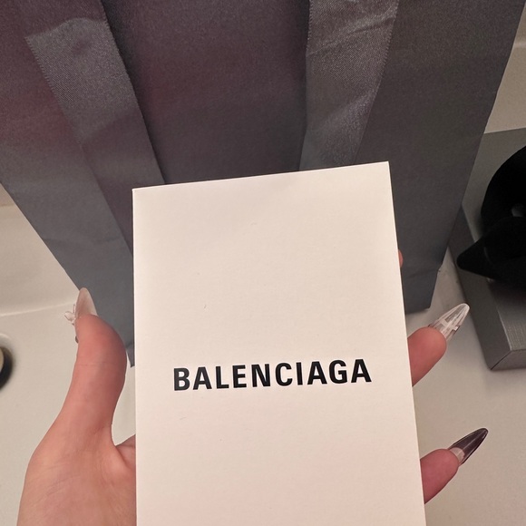 rare balenciaga logo print zip cardholder - Picture 7 of 10